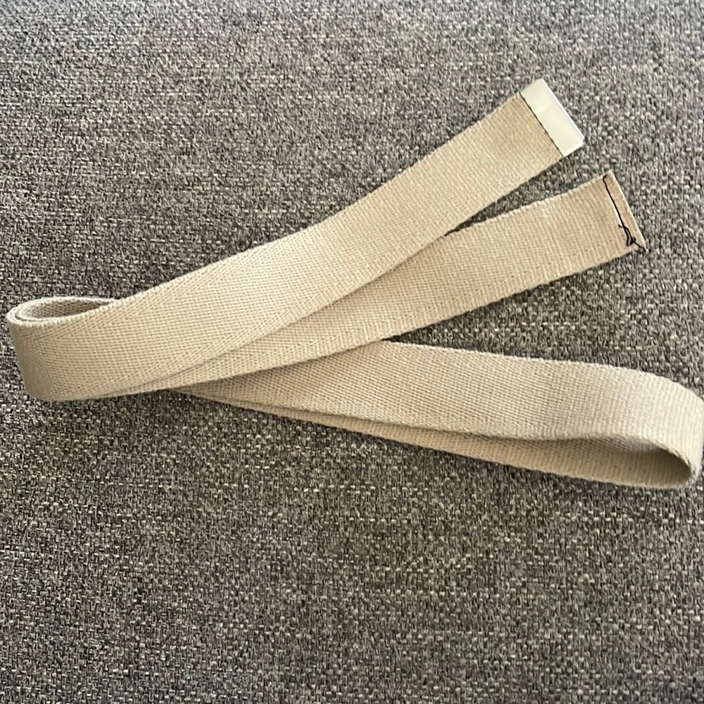 Boy’s tan fabric belt